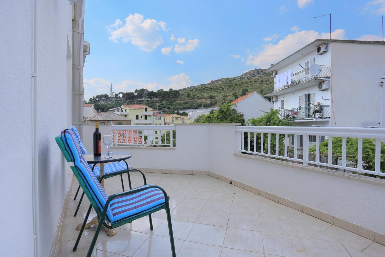 Apartments By The Sea Podgora, Makarska - 18918 Buitenkant foto